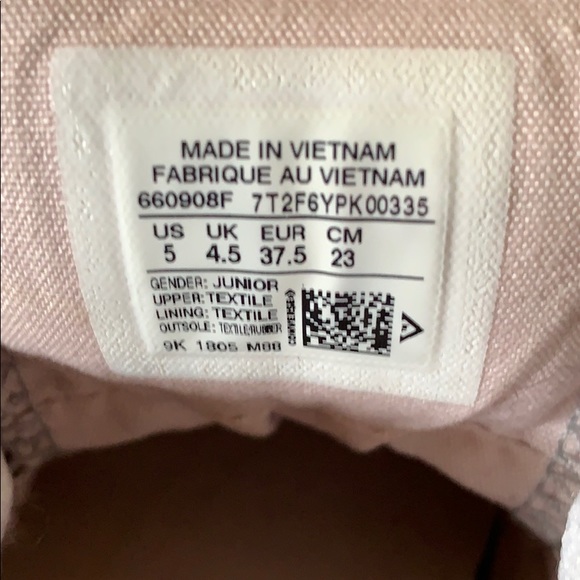 Converse Sneakers - Picture 5 of 6